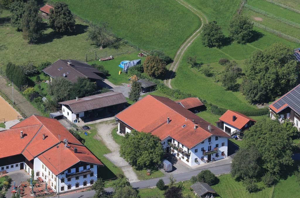 Dowis-Hof Apartment Seeon Seebruck Bagian luar foto